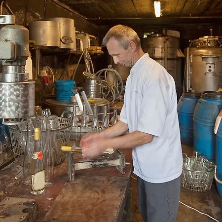 Отель Og Neuhauser